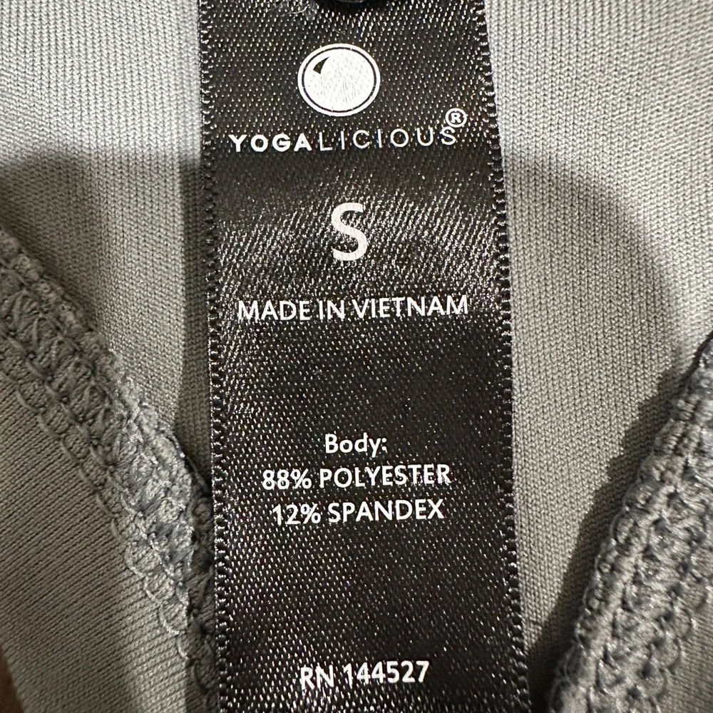 Yogalicious Racerback Tank Top Size Small Light Green - Picture 3 of 6